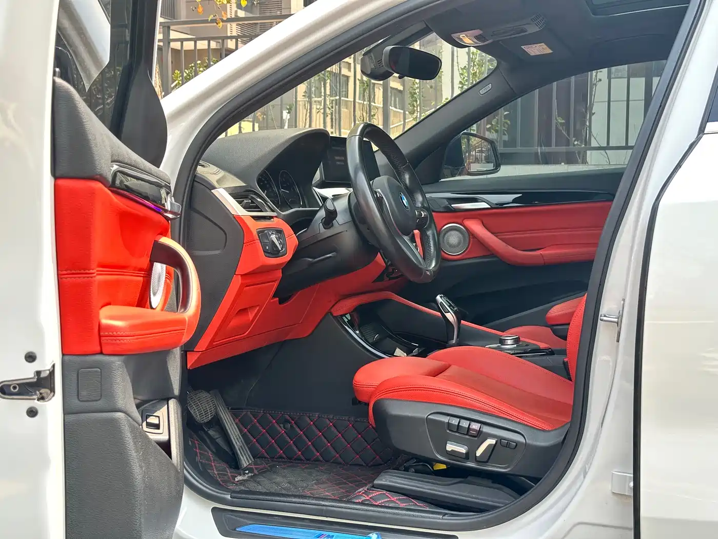 BMW X2 2021 sDrive25i Leading M Sport Package фото 4