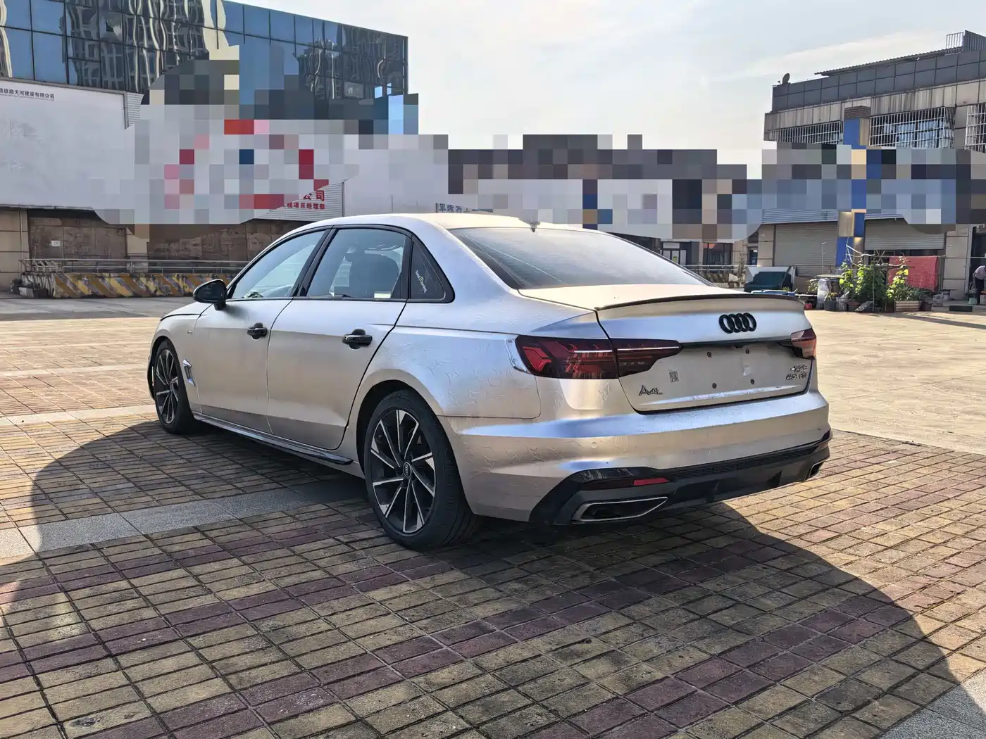 AUDI A4L