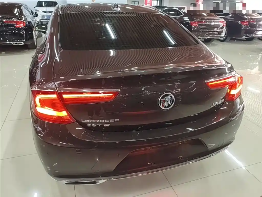 Buick LaCrosse 2016 Model 28T Luxury фото 6