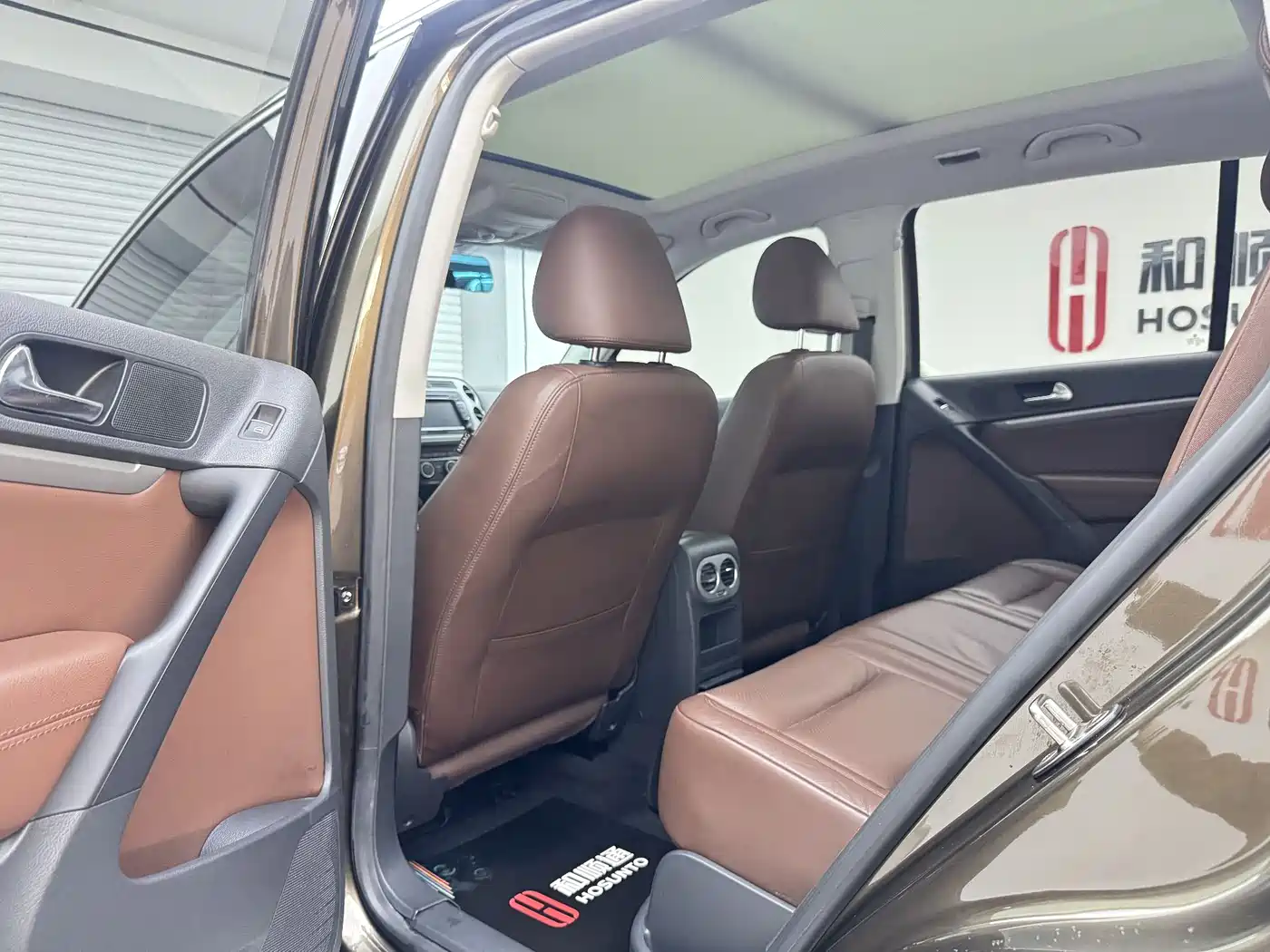 Volkswagen Tiguan 2013 1.8TSI Automatic 2WD Luxury Model фото 6