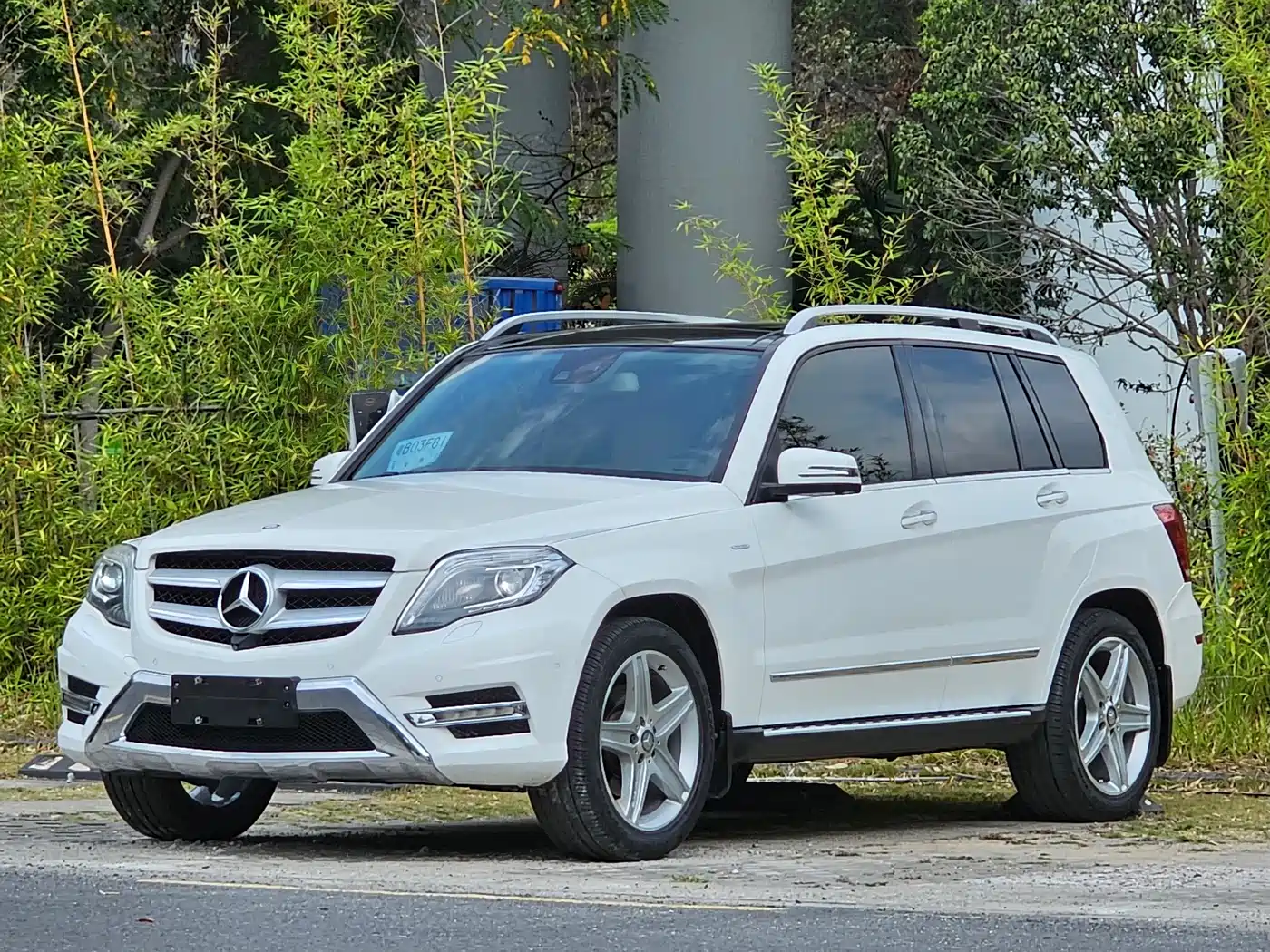 Mercedes-Benz GLK-Class 2015 GLK 300 4MATIC Luxury Ultimate Edition