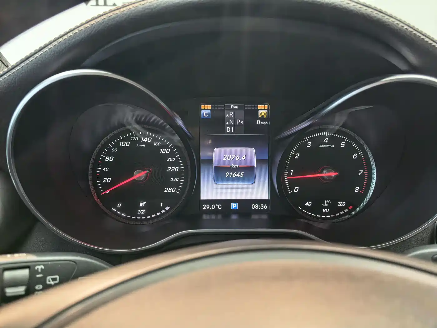 Mercedes-Benz GLC 2016 GLC 260 4MATIC Dynamic фото 5