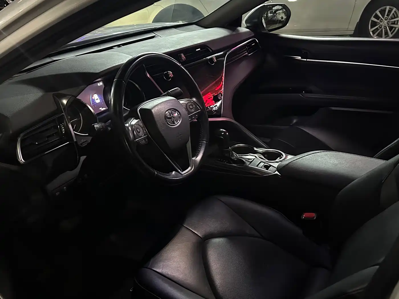 Toyota Camry 2019 2.0G Luxury (China V) фото 7