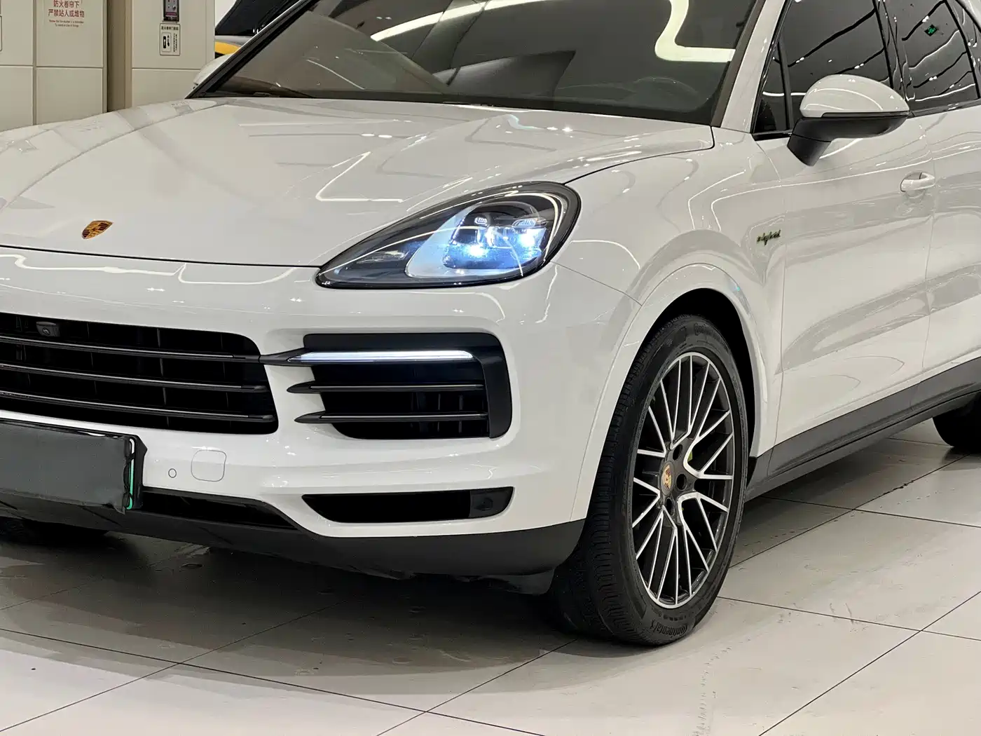 PORSCHE CAYENNE NEW ENERGY