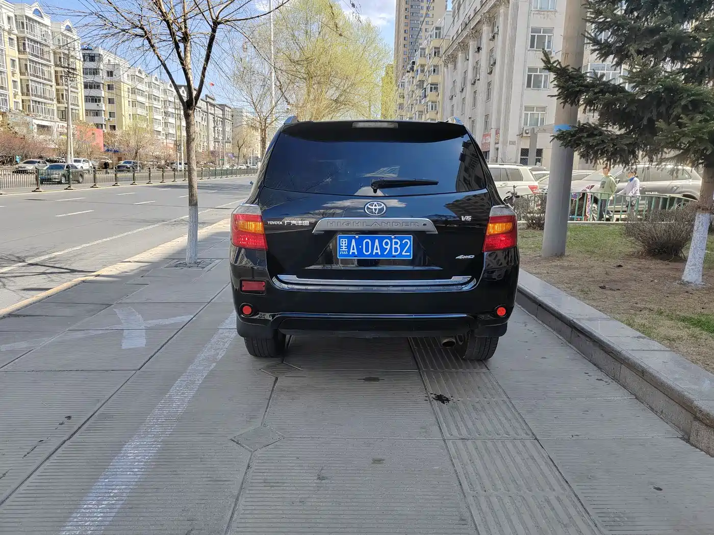 Toyota Highlander 2009 3.5L 4WD 7-seater Luxury Edition фото 6
