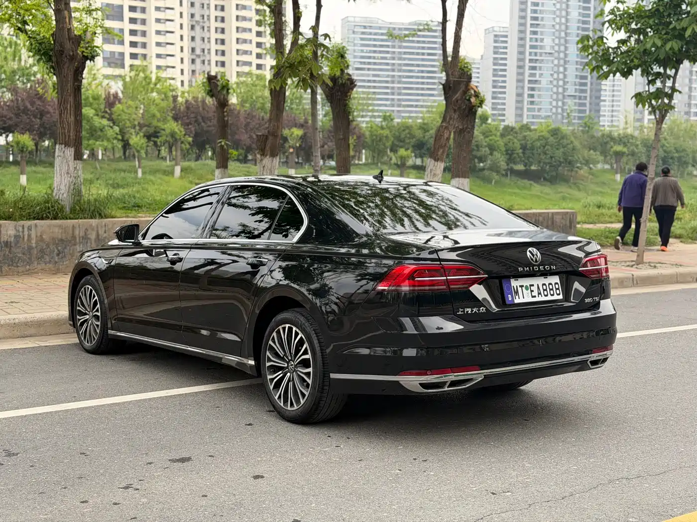 Volkswagen Phideon 2021 380TSI Luxury Edition фото 9