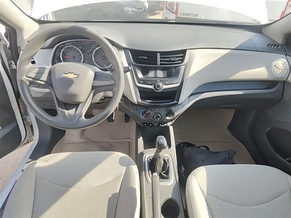 Chevrolet Sail 2018 Sail 3 1.3L Manual Comfort Sunroof фото 10