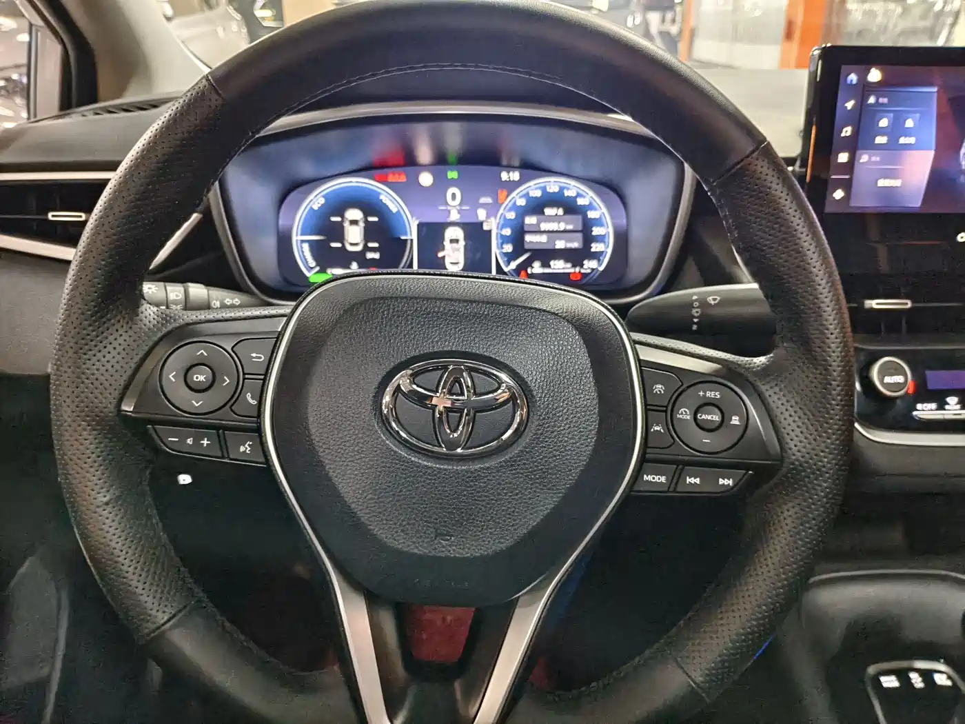 Toyota Levin 2024 Smart Hybrid 1.8L Sport Edition фото 12