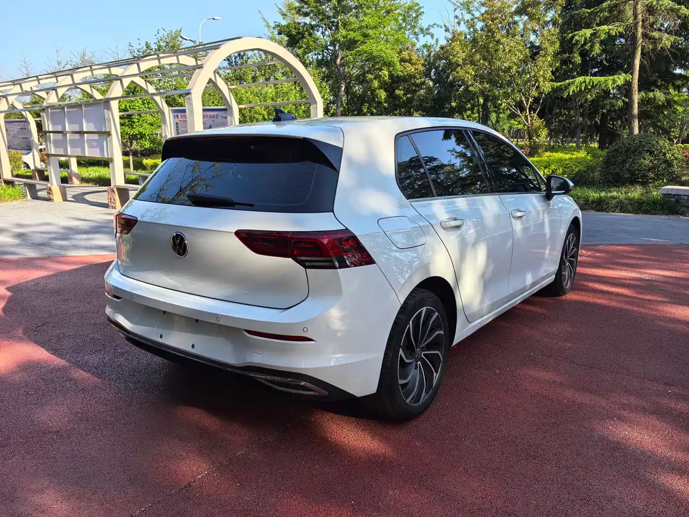 Volkswagen Golf 2021 280TSI DSG Pro фото 19