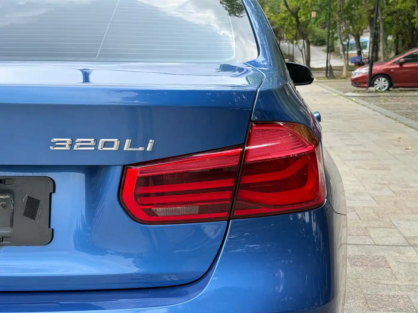 BMW 3 Series 2017 320Li M Sport фото 18