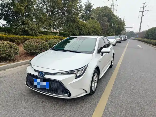 Toyota Levin 2022 Dual Engine 1.8H E-CVT Luxury Edition