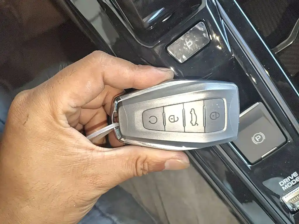 Geely Binyue 2026 2025 BinYue L 1.5TD DCT Beyond Edition