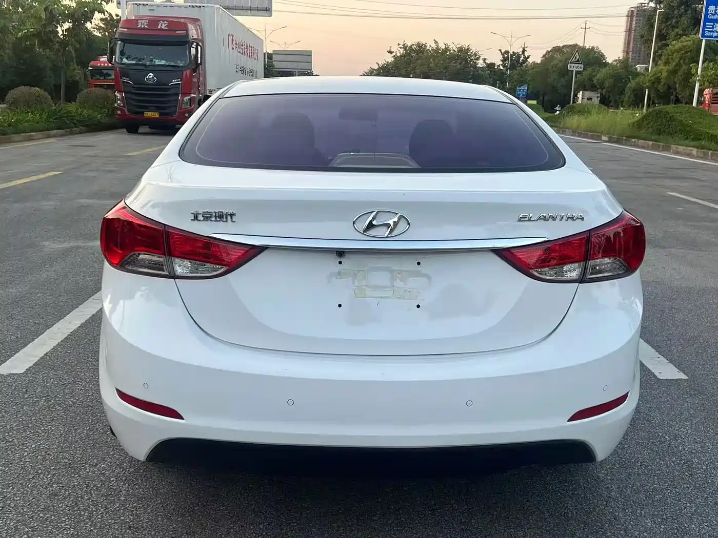 Hyundai Langdong 2013 2012 1.6L Automatic Premium