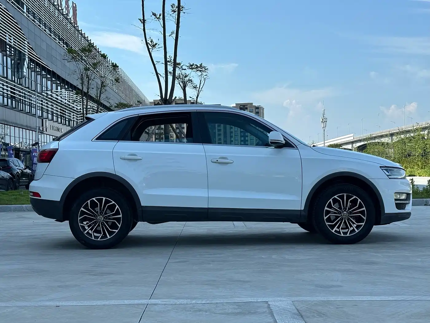 2018 Zotye SR7