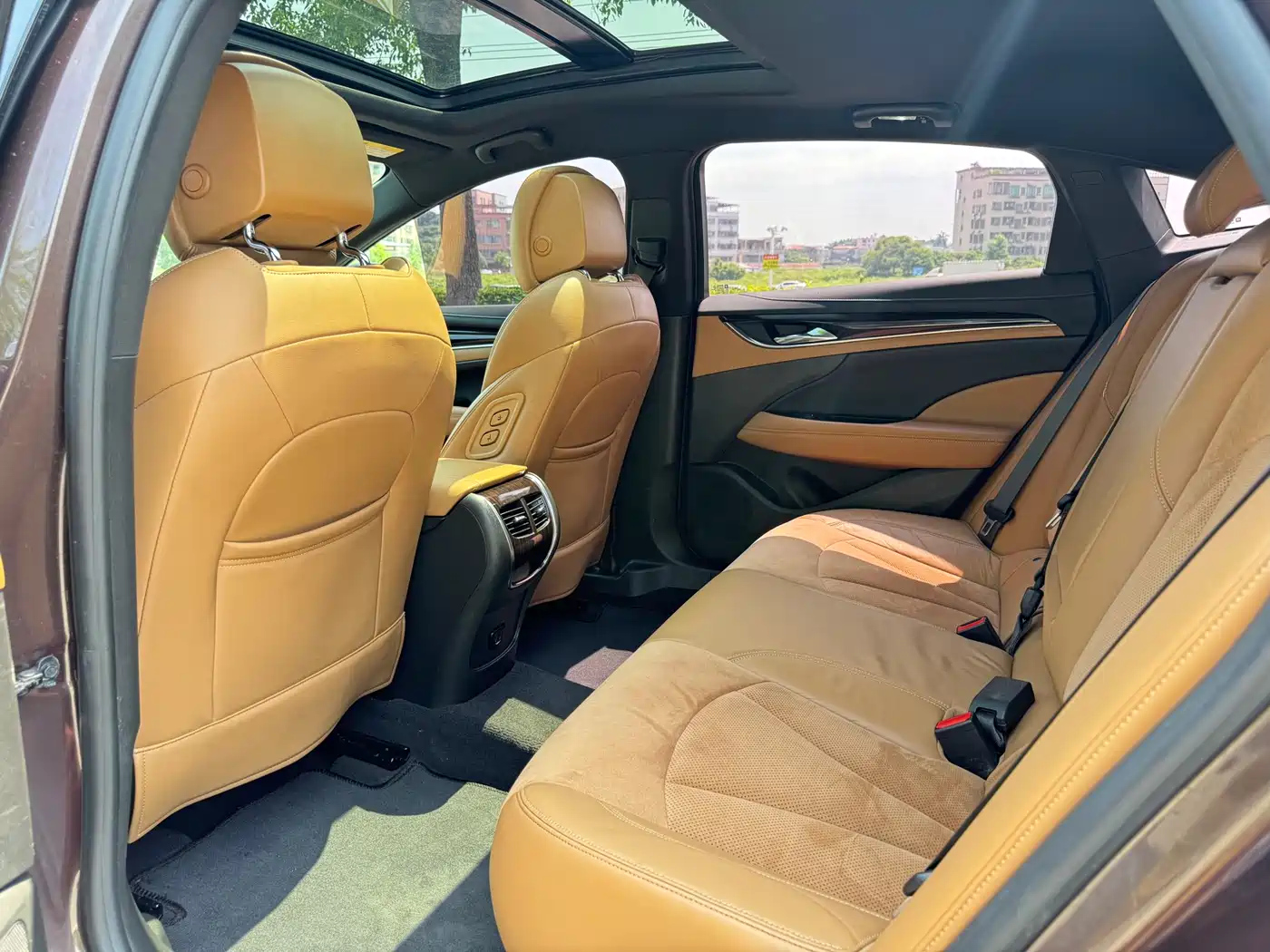 BUICK LACROSSE