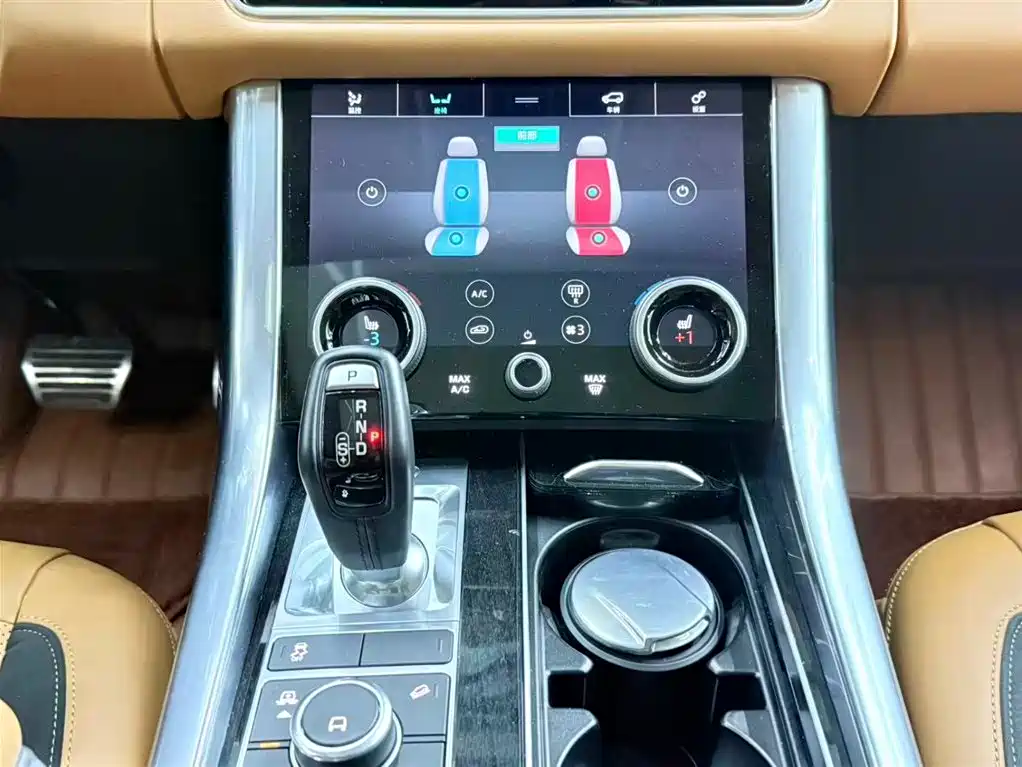 Land Rover Range Rover Sport 2021 3.0 L6 Gloss Black Edition фото 9