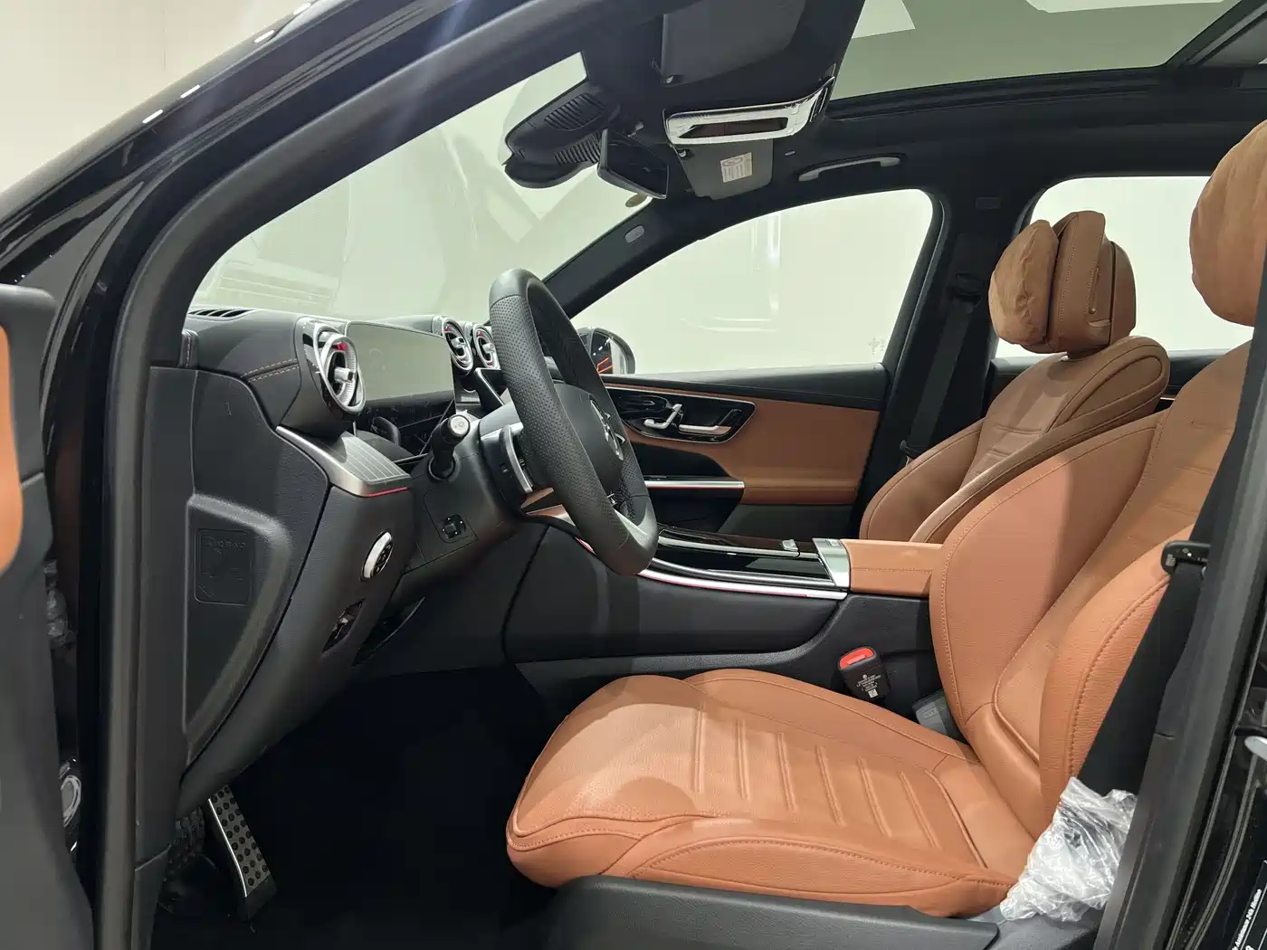 Mercedes-Benz GLC 2025 GLC 300 L 4MATIC Luxury 5-seater фото 5