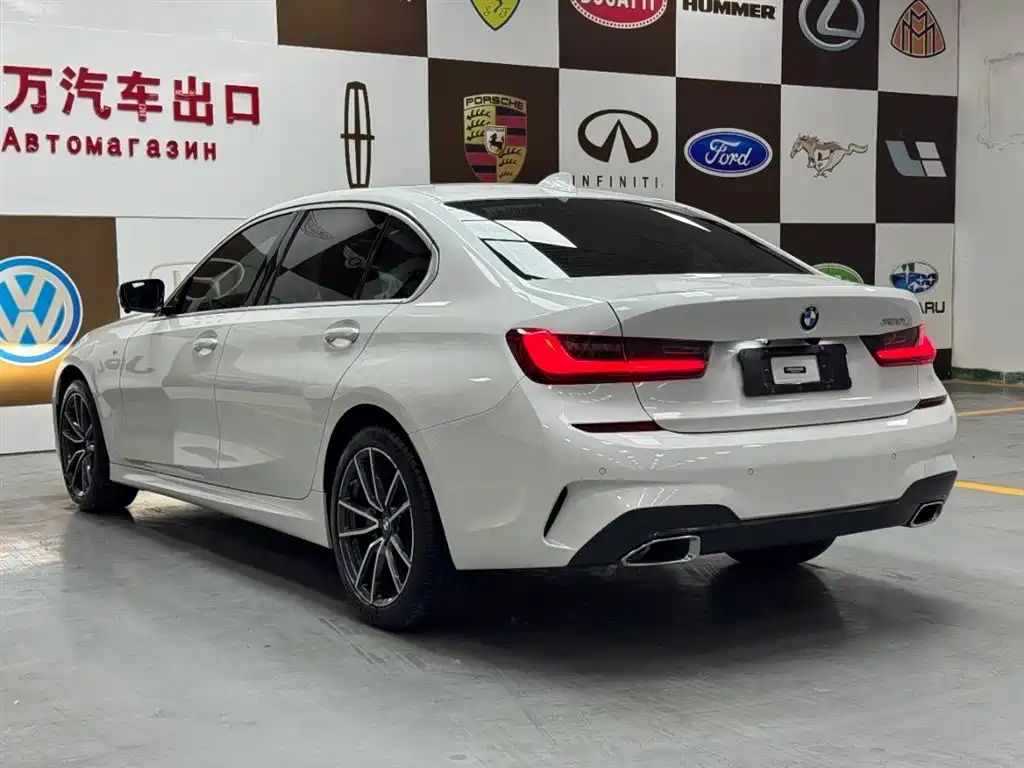 BMW 3 Series 2022 320Li M Sport Package фото 4