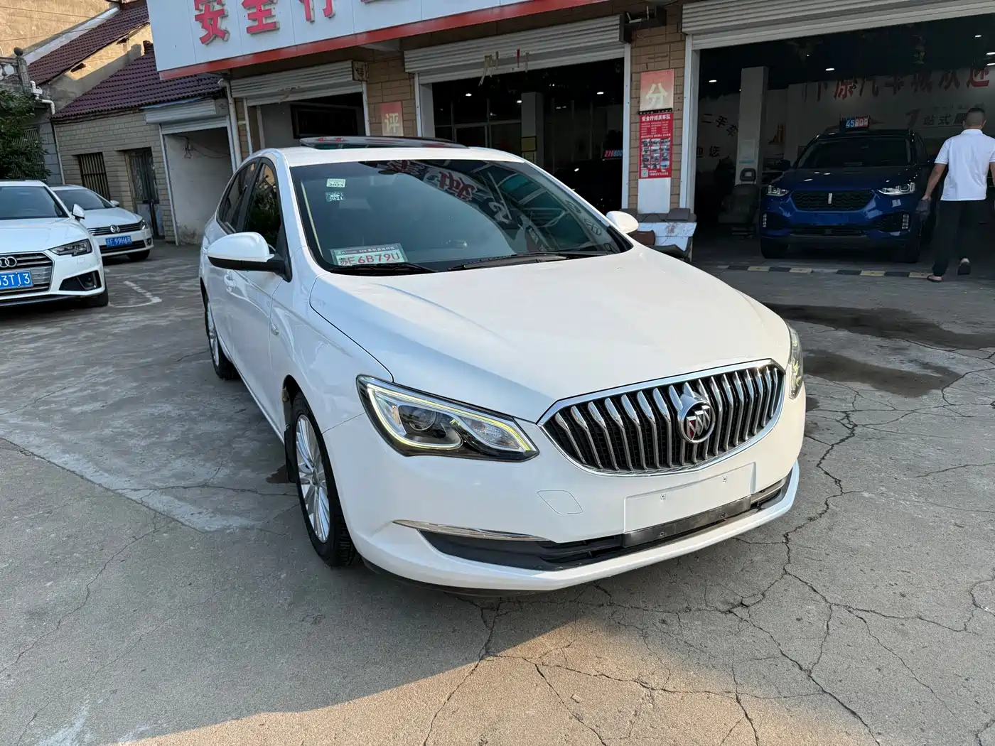 Buick Excelle 2015 15N Automatic Elite фото 3