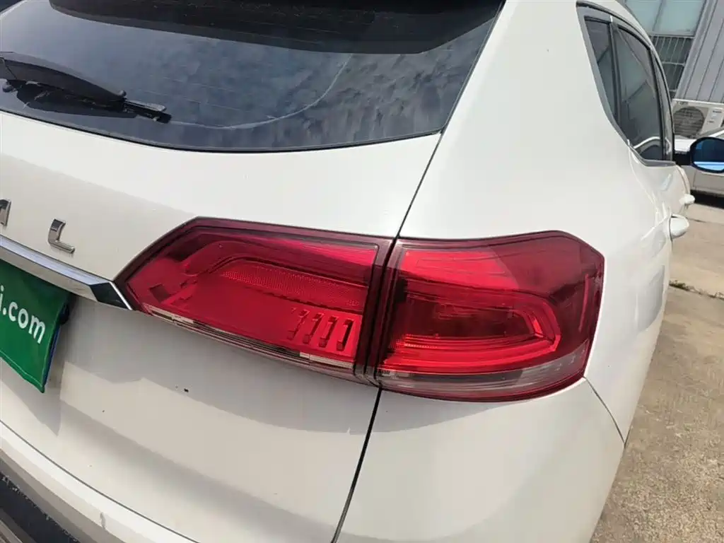 Haval H6 2017 Blue Label 2.0T Automatic 2WD Smart Edition фото 8