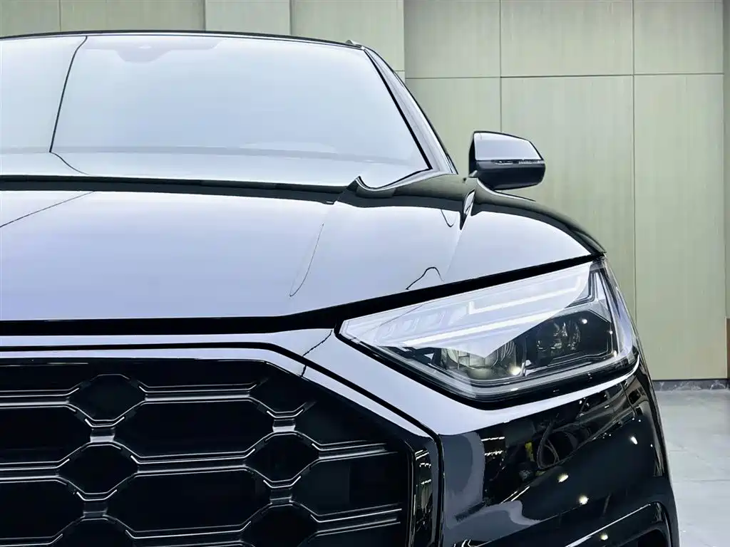 Audi Q5L 2024 Model 40 TFSI Luxury Dynamic фото 7