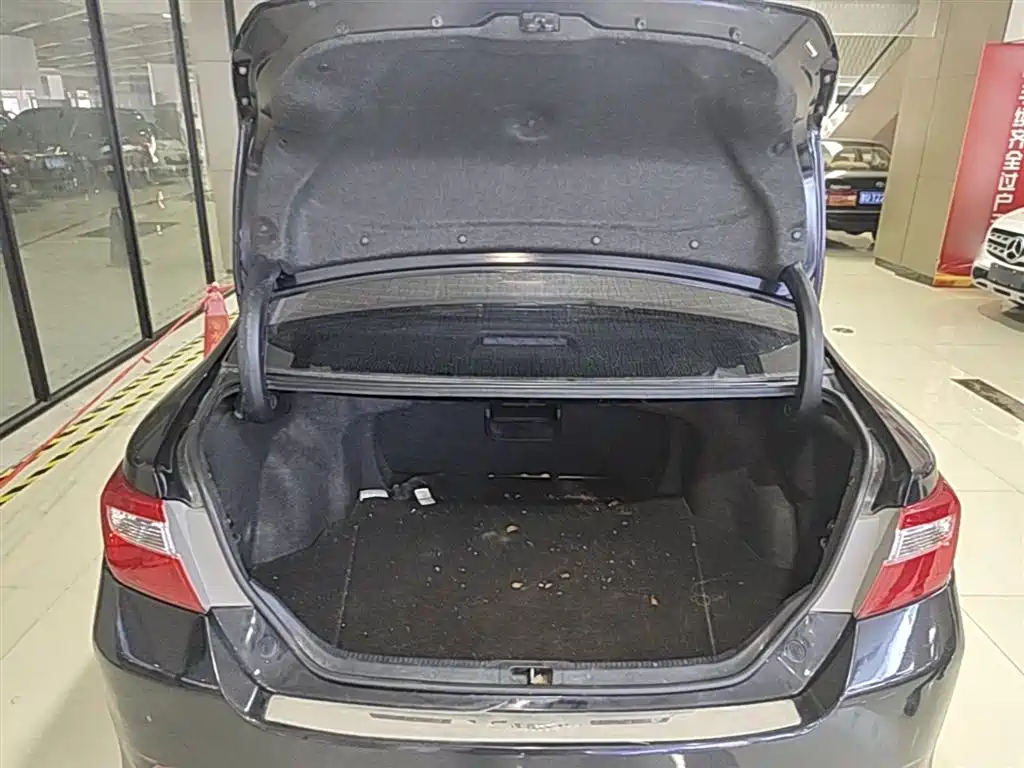 Toyota Camry 2012 Junrui 2.0S Dynamic Edition фото 19