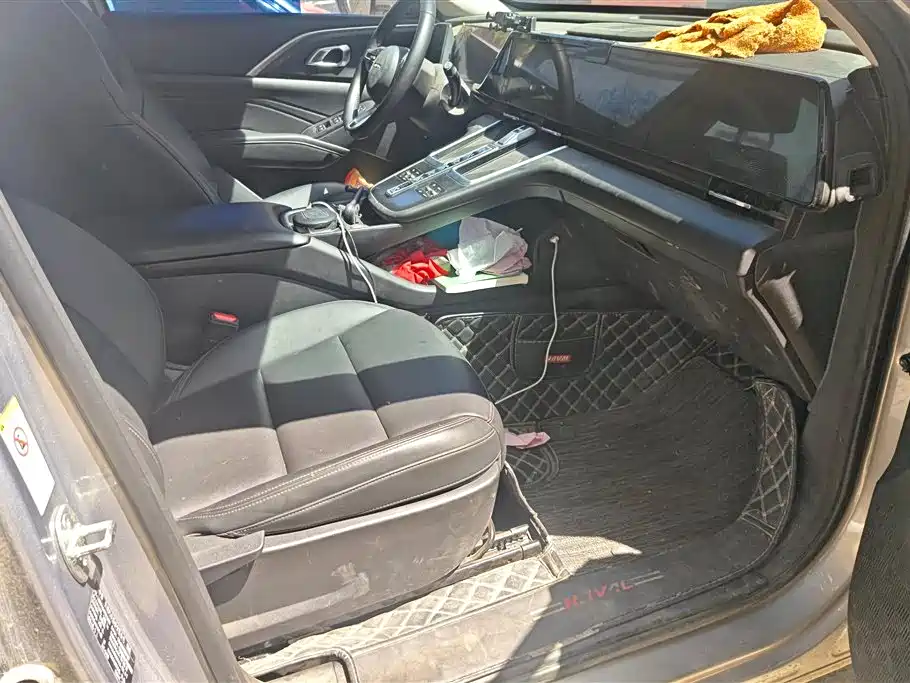 Haval Xiaolong MAX 2023 1.5L Hi4 105 4WD Elite Edition фото 8
