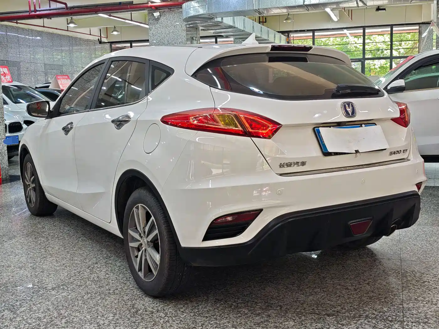 Changan Eado XT 2016 2016 1.6L Manual Stylish Cool Edition
