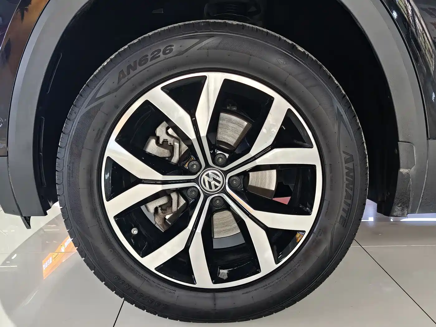Volkswagen Teramont 2020 330TSI 2WD Luxury China VI фото 19
