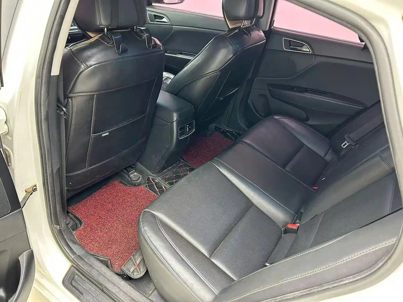 Hyundai Mistra 2016 1.8L Automatic Smart GLS фото 6