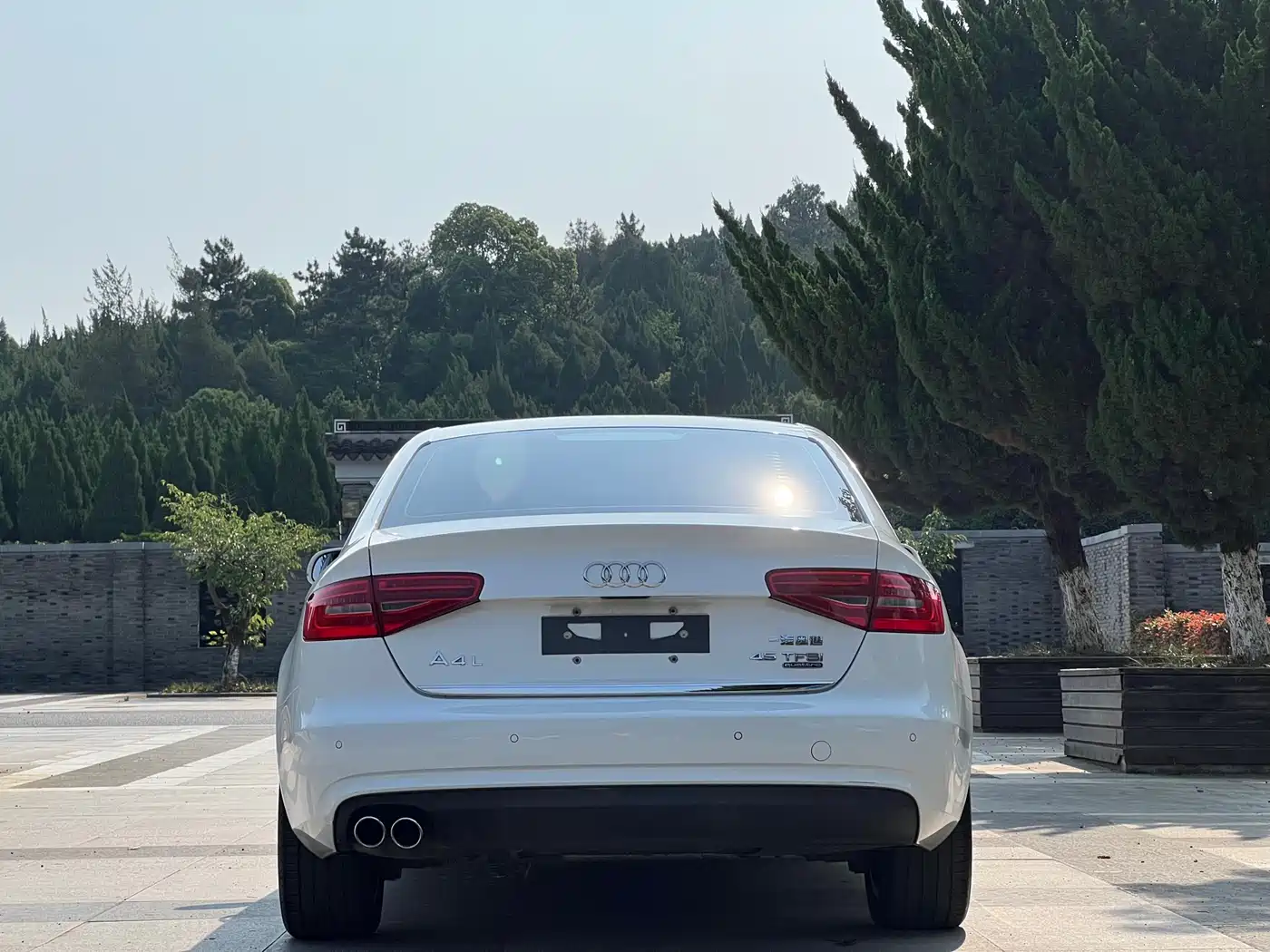 Audi A4L 2015 45 TFSI quattro Individual Sport фото 17