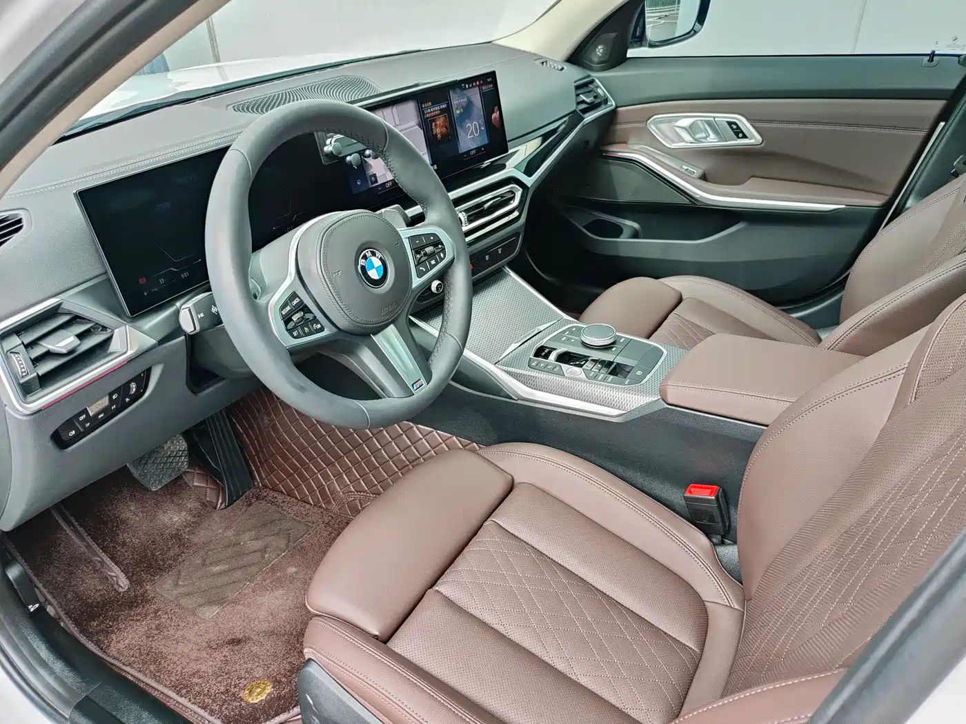 BMW 3 Series 2023 325Li M Sport Black Night Package фото 8