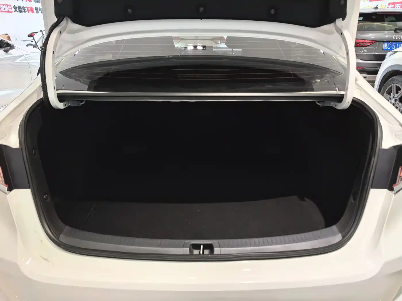 Toyota Corolla 2023 1.2T Elite Edition фото 13
