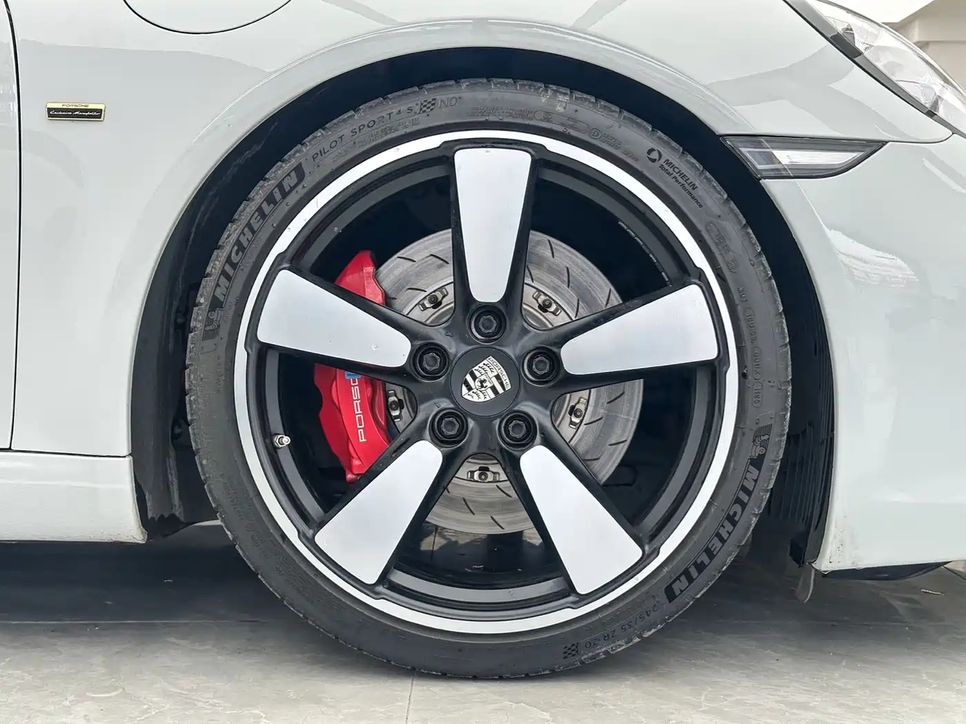 Porsche 911 2012 Carrera S 3.8L фото 8