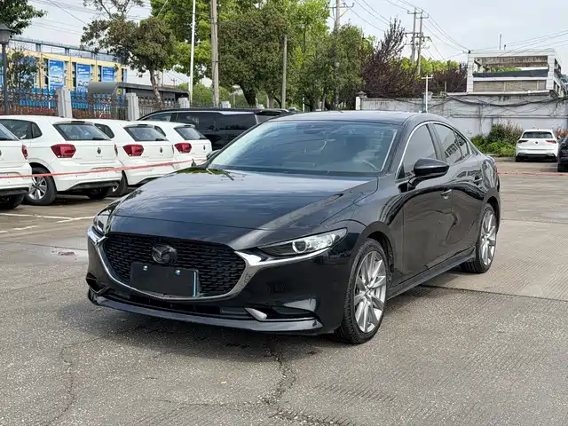 MAZDA 3 ANGKESAILA