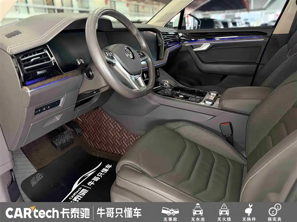 Volkswagen Touareg 2019 2.0TSI Sharp Wing Edition China V фото 18