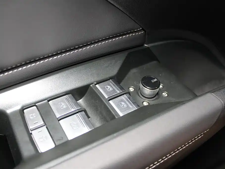 Audi Q4 e-tron 2024 40 e-tron Creation Edition фото 15