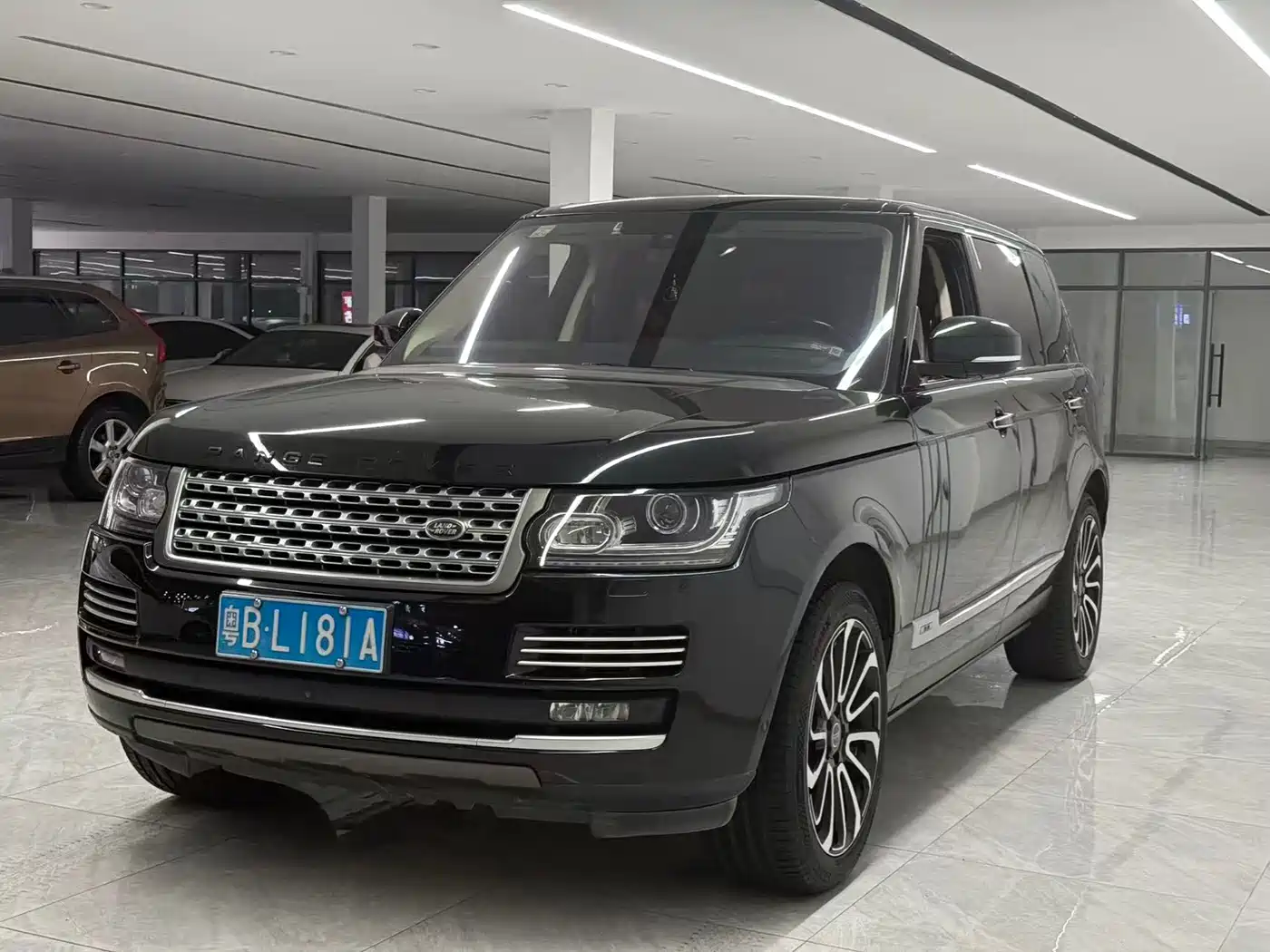Land Rover Range Rover 2016 5.0 SC V8 AB Ultimate Autobiography LWB
