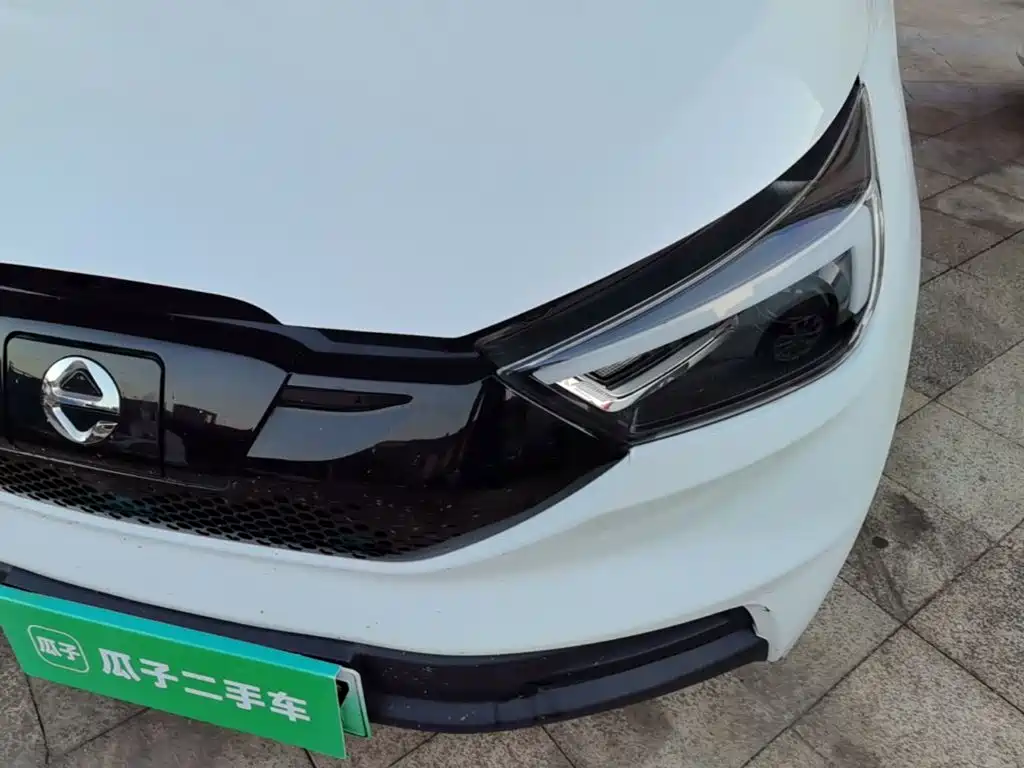 JMCG New Energy Yizhi EV3 2021 2021 Mini Radar Yue Run Model