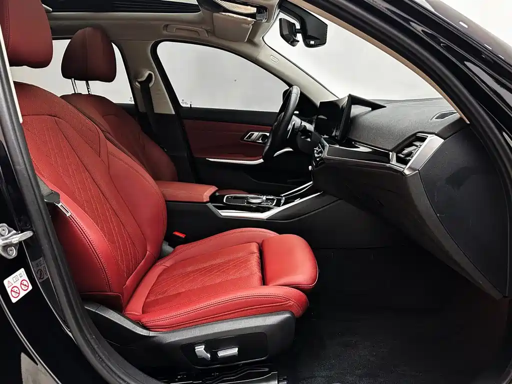 BMW 3 Series 2023 320Li M Sport Package фото 20