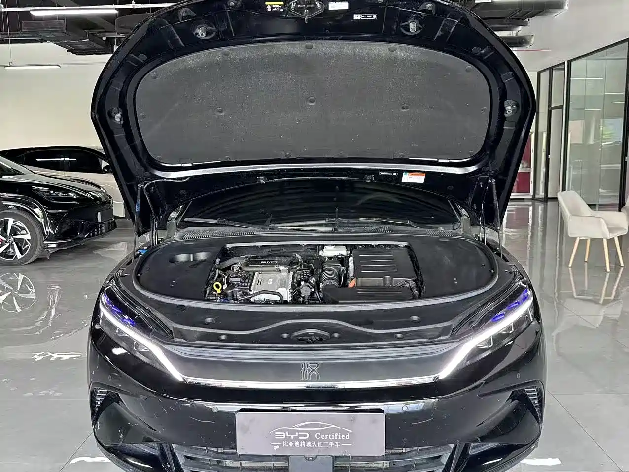 BYD Han 2025 DM-i 125KM Honor фото 5