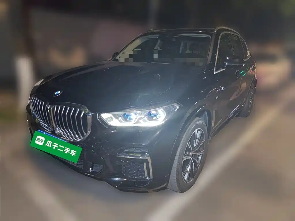 BMW X5 2022 xDrive 30Li Premium M Sport Package