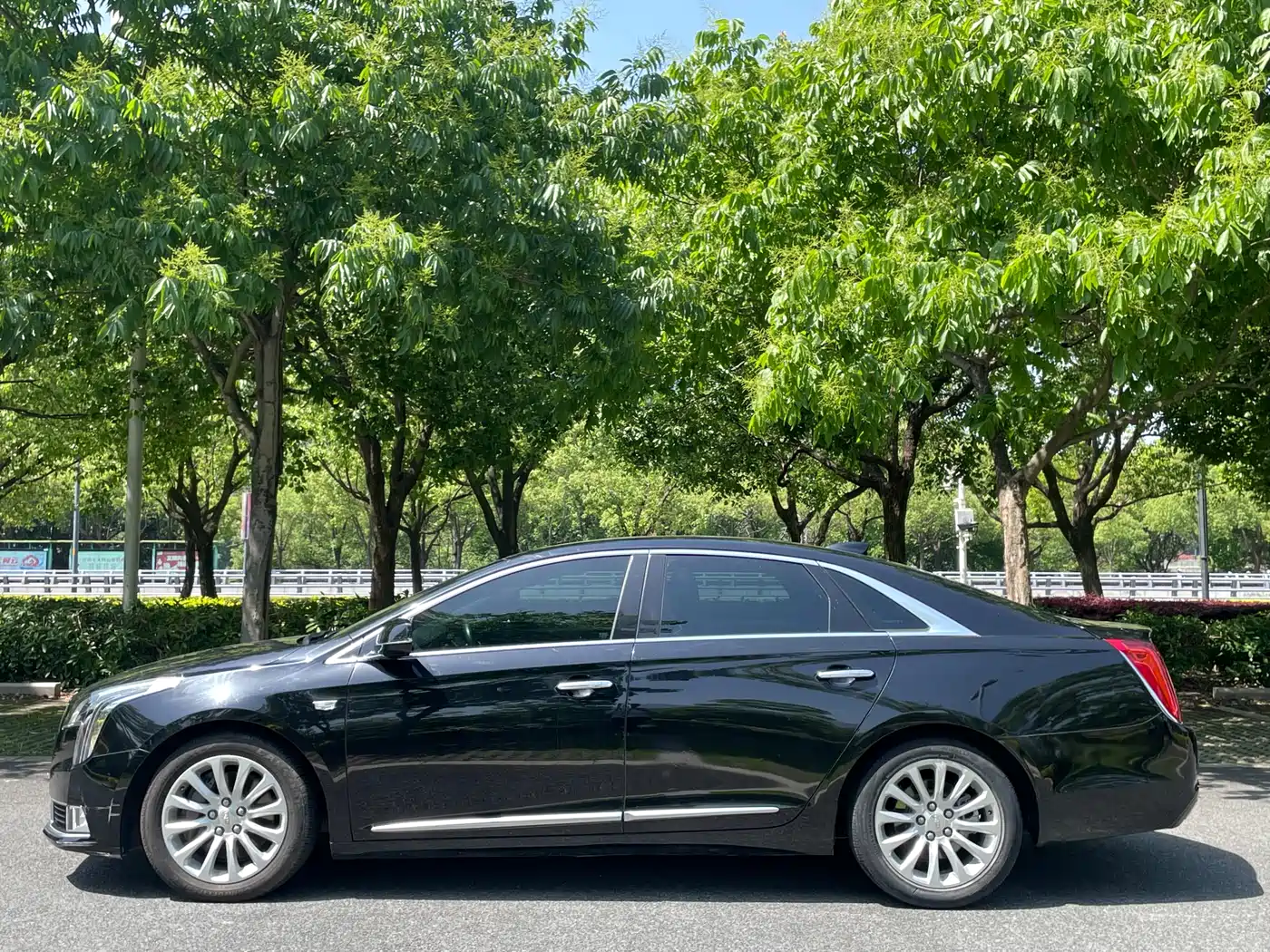 Cadillac XTS 2018 28T Elite фото 11