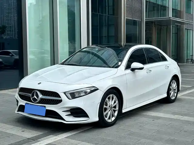 MERCEDES-BENZ A CLASS