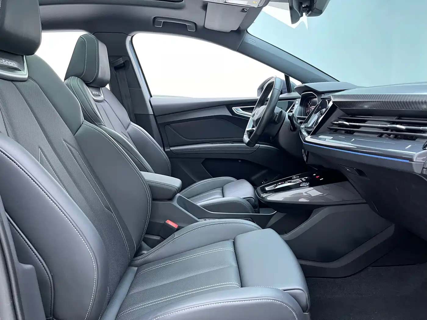 Audi Q4 e-tron 2025 2024 40 e-tron Creation Edition