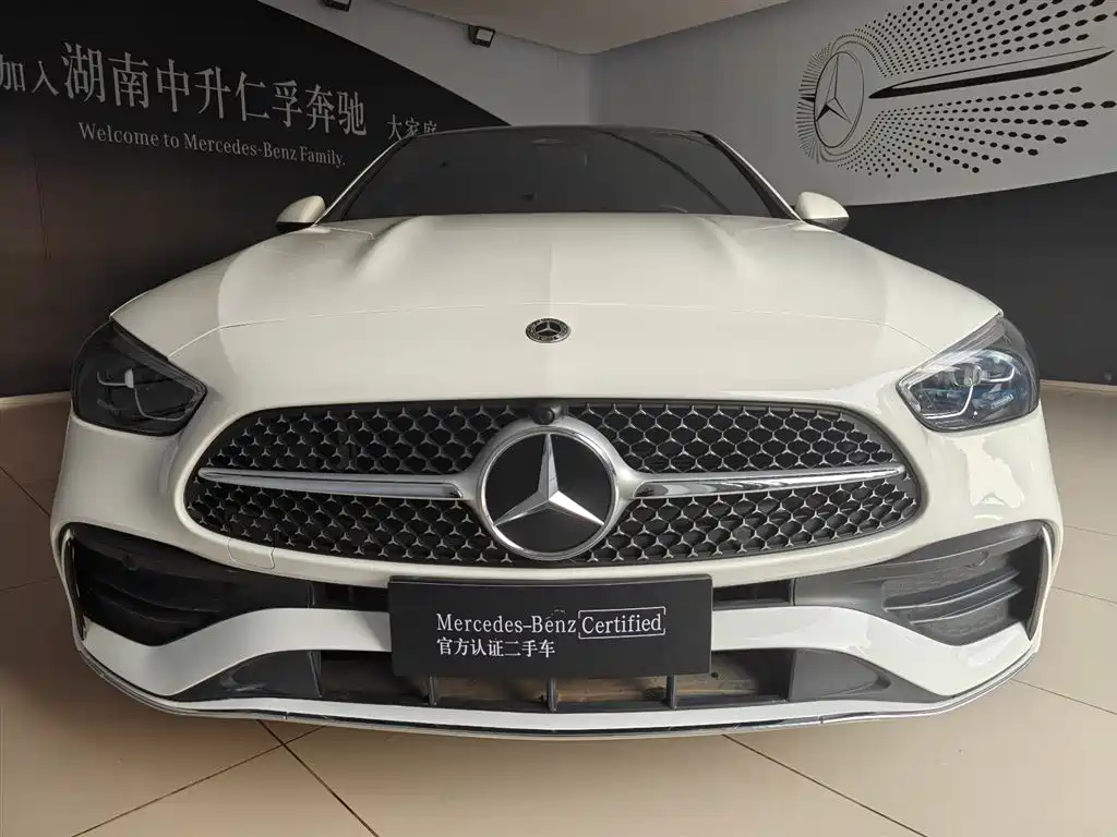 Mercedes-Benz C-Class 2024 C 260 L Sport фото 2