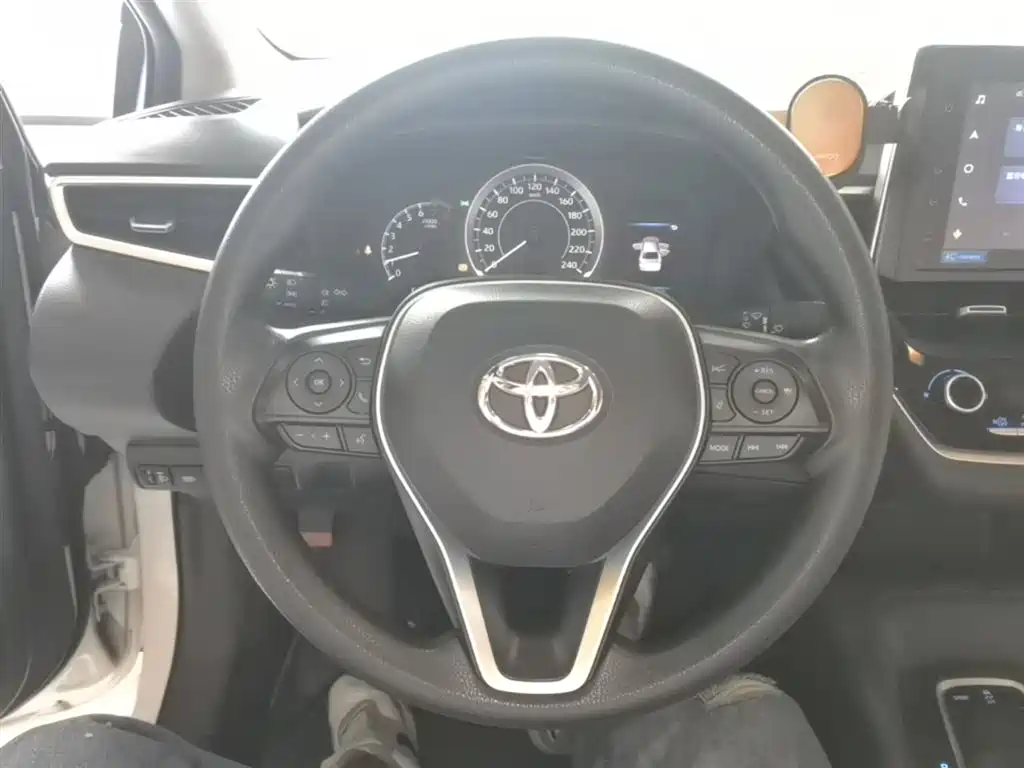 Toyota Corolla 2021 TNGA 1.5L CVT Elite Edition фото 7