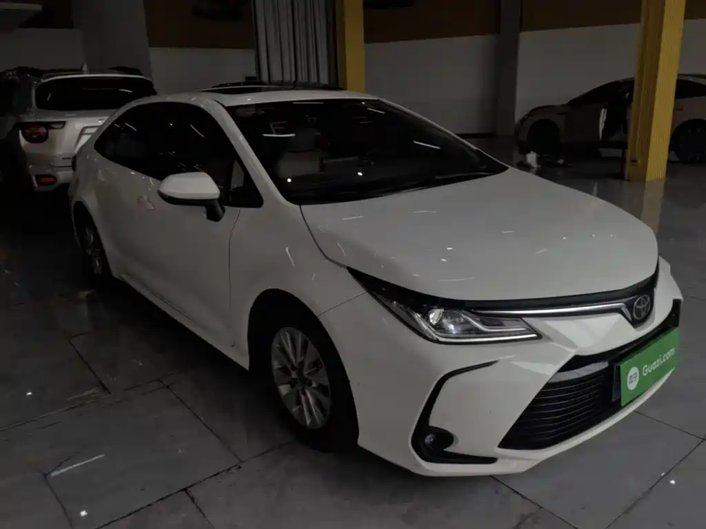 Toyota Corolla 2021 TNGA 1.5L CVT Elite Edition фото 22