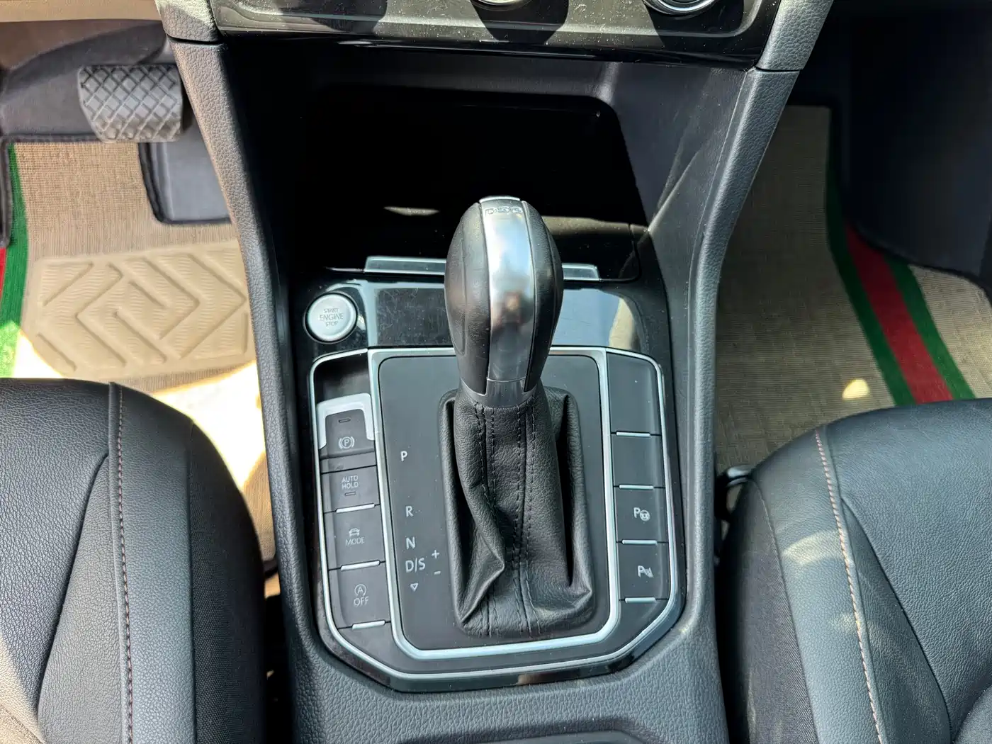 Volkswagen Golf Sportsvan 2016 280TSI Automatic Flagship фото 11