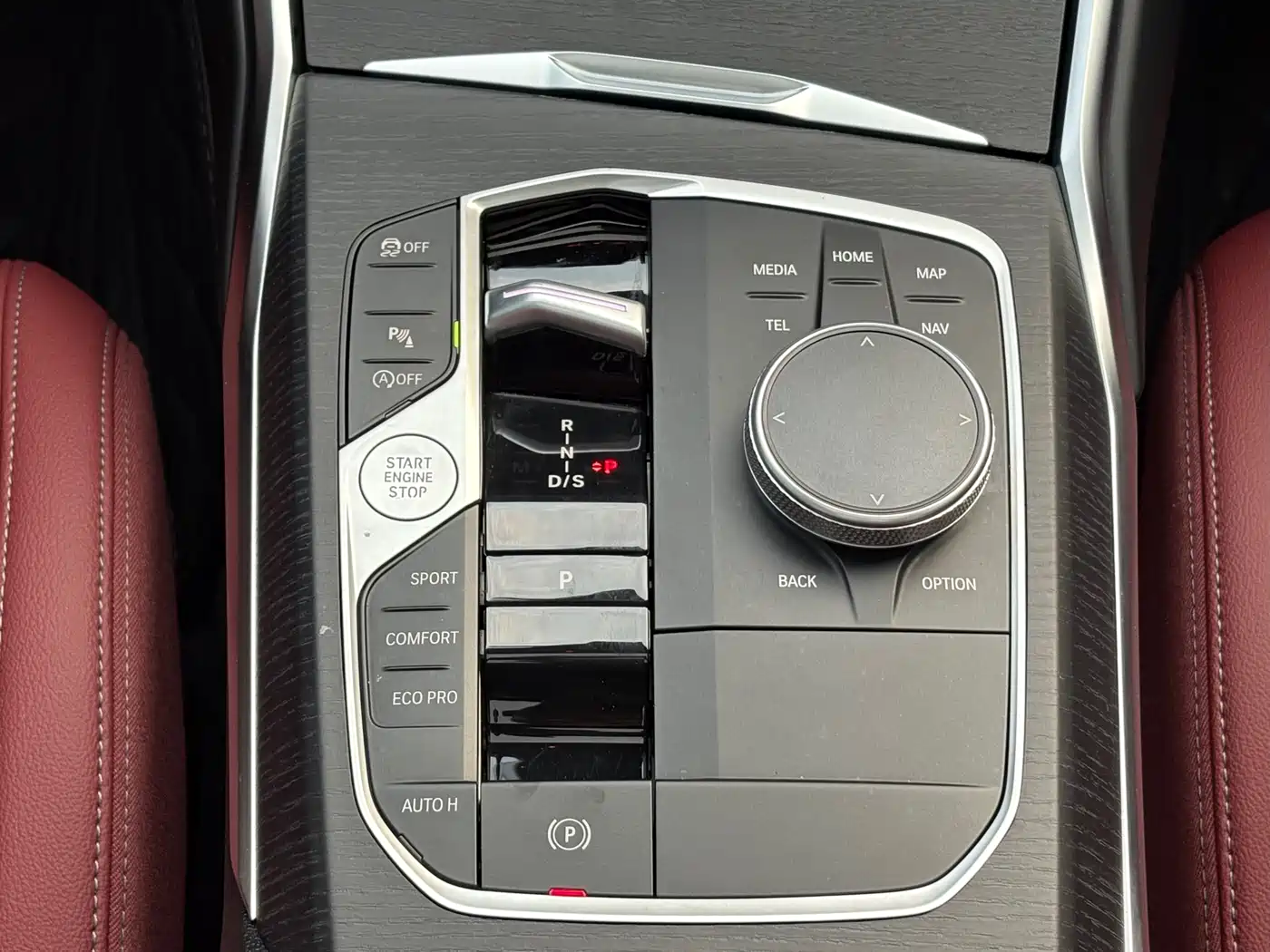 BMW 3 Series 2025 325Li M Sport Package фото 15